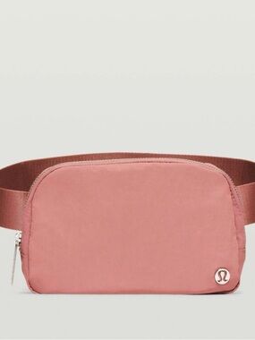NWT Lululemon Everyday Belt Bag 1L